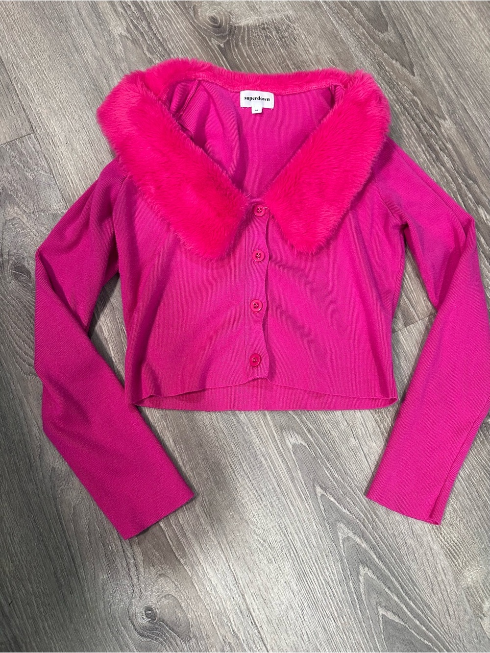 superdown Vibrant Pink Faux Fur Trim Crop Cardigan